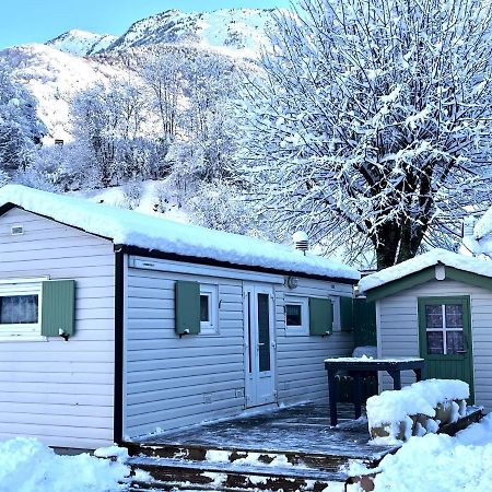 Bungalow Charmant A Cauterets Avec Vue Sur La Montagne ภายนอก รูปภาพ